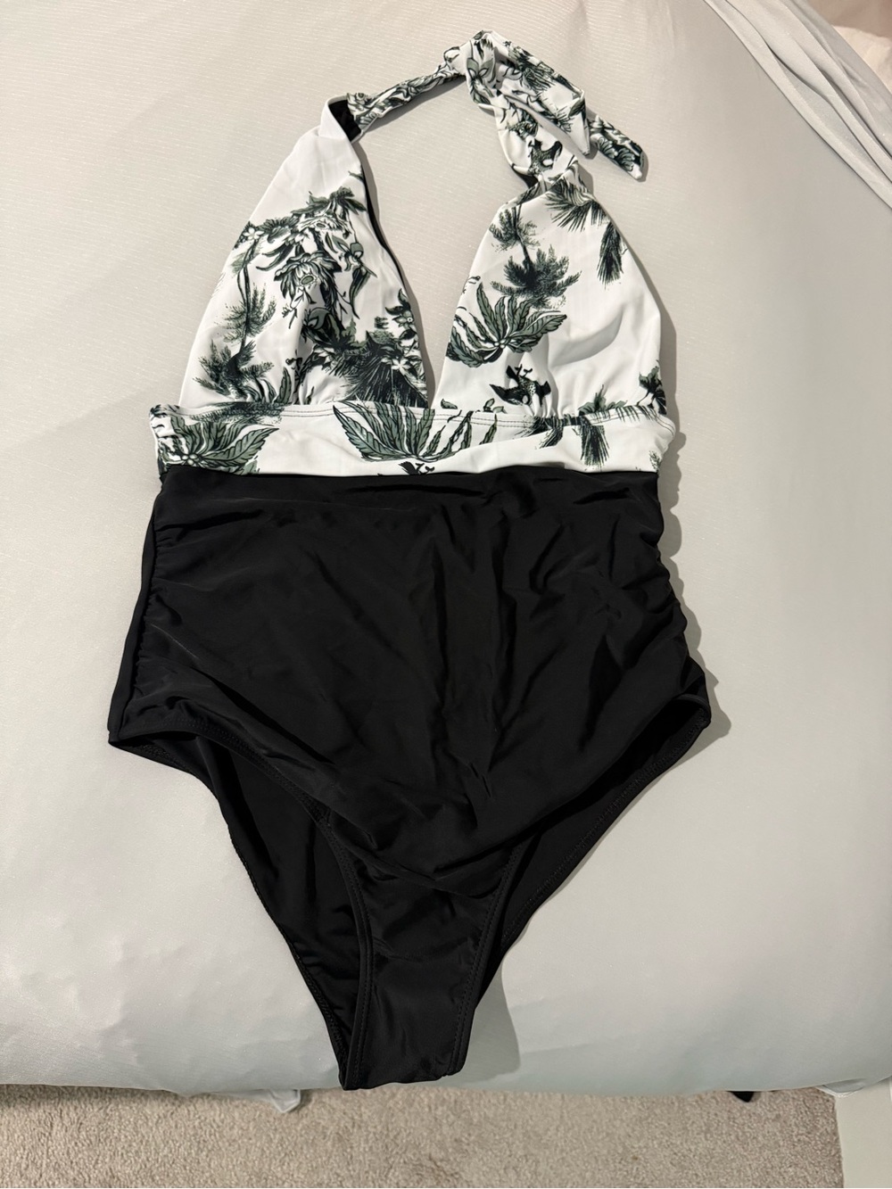 SHEIN Black & White Tropical Halter One-Piece Swimsuit Sz L